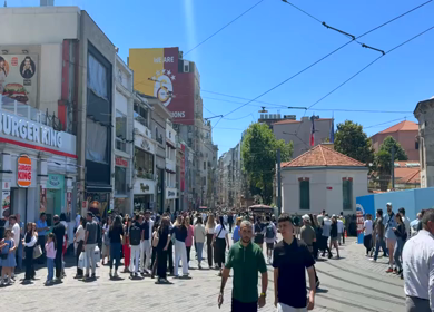 4th June 2026 : A Shot of Daily Life and Street Scenes in Istanbul Turkey