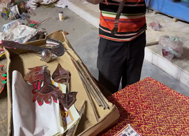 28th September 2025 : A Shot of Workers Decorating Durga Puja Pandal with Idols in India