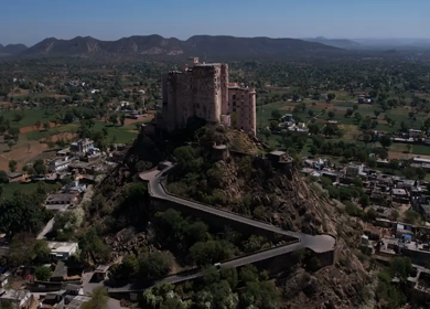Aerial view of Alila Fort Bishangarh, a restored heritage palace hotel in Rajasthan, India