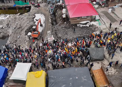 Kedarnath pilgrimage crowd carrying doli during Char Dham Yatra Uttarakhand India