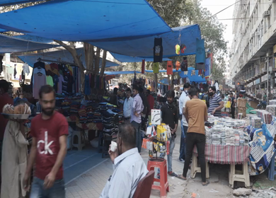 4th April 2021: Shot of people at Nehru Place market at New Delhi in India