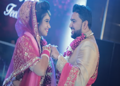 New Delhi,NCR,India-9th February,2019: Slow Motion shot of an Indian Groom and Bride dancing at the dance floor at their Indian wedding in New Delhi,India