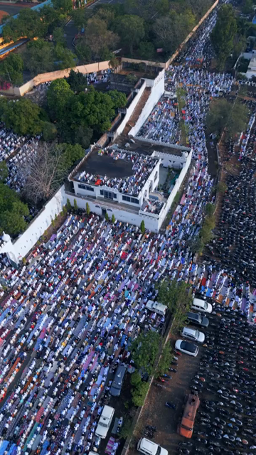 Vertical Aerial View of Eid Prayers at Taj-ul-Masajid, Bhopal, India