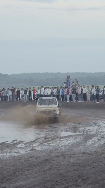 20th August 2026 : Vertical Shot of Bhopal Mud Rally at Kaliyasot Dam Madhya Pradesh India