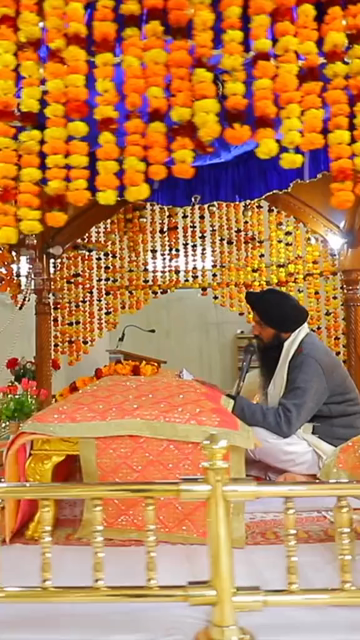 09th Feb 2026 : Vertical Shot of Sikh Musicians Performing Kirtan at Gurudwara