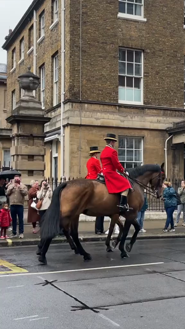 19th June 2024 : Vertical View of Guards at Buckingham Palace London England