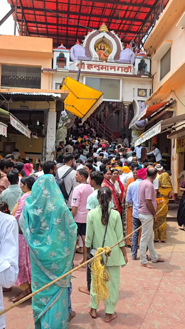 05th August 2026 : Vertical View of Hanuman Garhi Temple and Devotees in Ayodhya, India